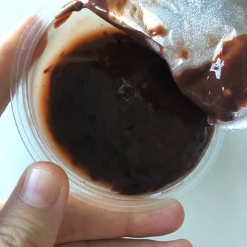 Eker Pudingim Tarihi Geçmemesine Rağmen Bozuldu Üzüldüm Yiyemedim