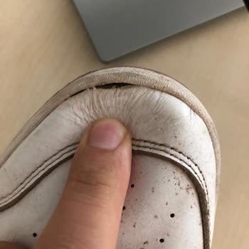 Sneaks Up Bütün Güveni Yerle Bir Etti!...