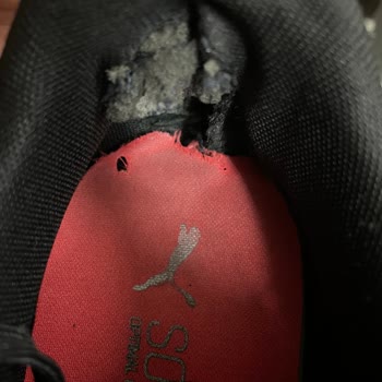 FLO Markasının Ve Puma Markasının Ortak Skandalı