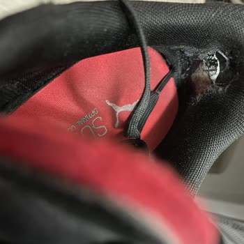FLO Markasının Ve Puma Markasının Ortak Skandalı