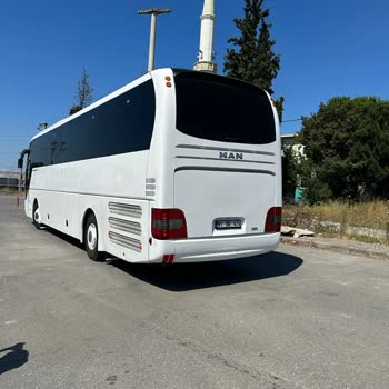 Metro Turizm Otobüsü Yazısız Şekilde Ne Otobüsü Olduğu Belli Değil!