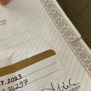 PTT Kargomun Yırtık Ve Hasarlı Gelmesi
