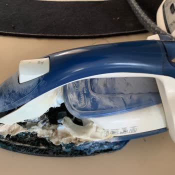 Tefal Ütü Yandı Kullanıcı Hatası Değil Yenisini Talep Ediyorum