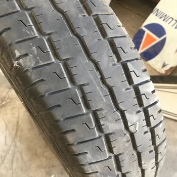 Sattığı Lastiğin Arkasında Durmayan Petlas