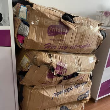 PTT Kargo Kolilerim Darmaduman Ve Bavulum Kırılmış