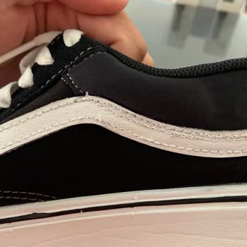 Online Lostra Vans Ayakkabımı Çok Kötü Bir Hale Getirdiler, Giyilmesi Mümkün Değil