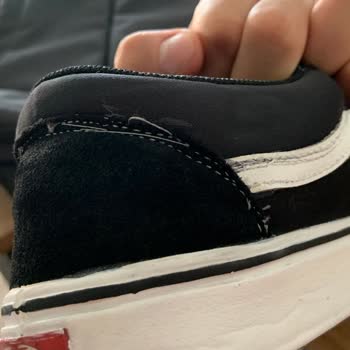 Online Lostra Vans Ayakkabımı Çok Kötü Bir Hale Getirdiler, Giyilmesi Mümkün Değil