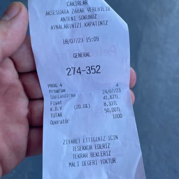Petrol Ofisi Yıkama Makinesi Sileceğimi Kırdı