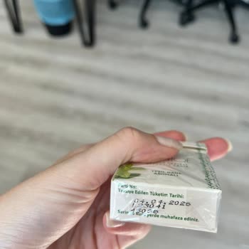 File Market'ten Aldığım Sakızın İçinden Saç Çıktı