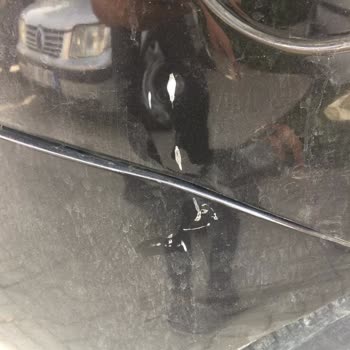 Opet Bayii Yakıt Koyarken Aracımızı Çizdi!