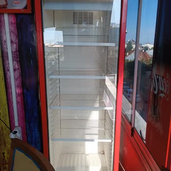 Van Erciş Coca-Cola Bayisinde Stokçuluk Yapılıyor