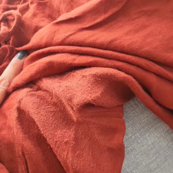 Oysho Giyim Ürünlerinde Olan Tüylenme Sorunu Ve Mağaza Yöneticisinin Üslubu