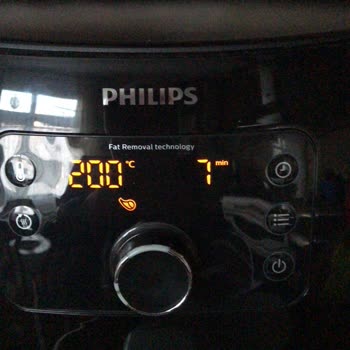 Philips HD9650/90 XXL Ürünün Ön Kısmındaki Start Tuşunun Soyulması