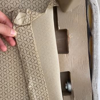 Bellona Mavenna Sandalye Eksik Civatadan Dolayı Kırıldı