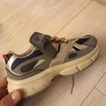 Zara Gibi Bir Markaya Yakışmıyor.