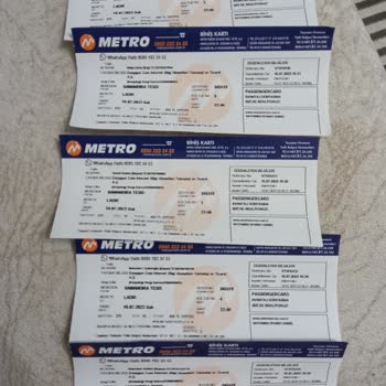 Metro Turızm Mağduriyeti ( Sokakta Kaldım)