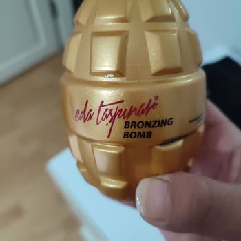 2. Derece Yanık Eda Taşpınar Bronzlaştırıcı Bomba