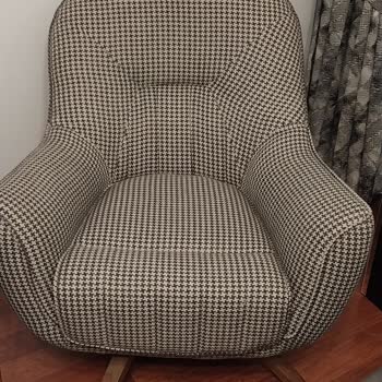 Cardin Eskişehir 'Den Koltuk İçin Aylardır Servis Ve Çözüm Bekliyoruz