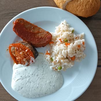 Viva Beach Hotel Yemekler Vasat Kokuyor