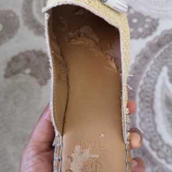 Elle Shoes Un Ürün Hatasını Kabul Etmemesi
