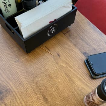 Viaport AVM Tavuk Dünyası Hijyen Konusunda Sınıfta Kaldı