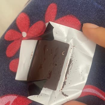 Eti Gıda Eti Karam Çikolatadan Kurt Çıktı