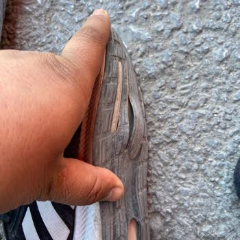 Adidas Runfalcon 3.0 Ayakkabının Tabanının Açılması