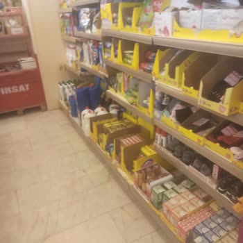 Şok Marketler Şok Etiketler Ve Personeller Hijyen