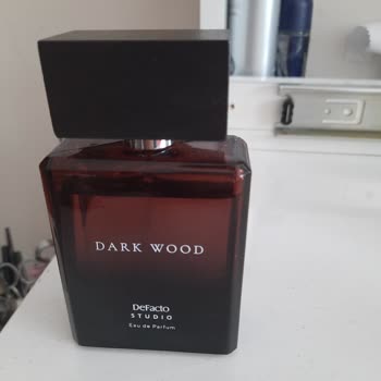 DeFacto Dark Wood Parfüm Kalıcılığı Sıfır