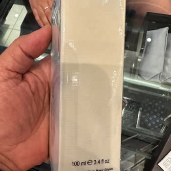 Vakko Mağazadan Alınan Açılmamış Kırık Parfüm