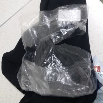 İnce Topuk Yırtık Pantolon Gönderdi