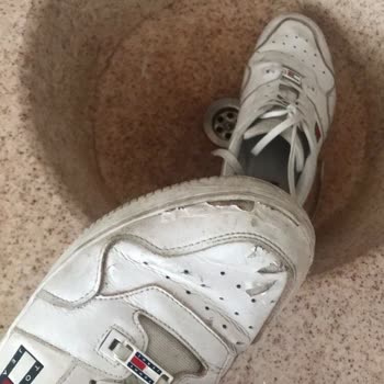 Tommy Hilfiger 8 Ay Önce Aldığım Ayakkabı Kullanılamaz Hale Geldi