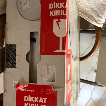 Epttavm Ve Soytürk AVM'den Alınan L70 Eufy Hybrid Süpürge Teşhir Ürünü