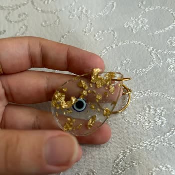 Ebruli Tasarımlar Adlı Instagram Sayfasının İnsanları Yanıltması!