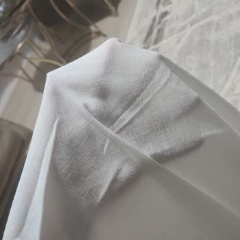 İç Gösteren Tesettür Ürünü Satıp İade Kabul Etmeyen "şule Giyim"