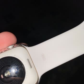 Media Markt Kordonu İle Saat Alakasız