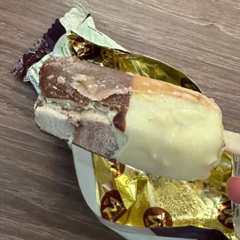 Magnum Mini Dondurma Bozuk Ve Eski