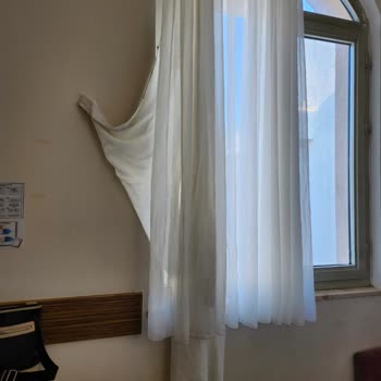 Yedikule Göğüs Hastalıkları Ve Göğüs Cerrahisi Eğitim Ve Araştırma Hastanesi Kalitesiz Hizmet