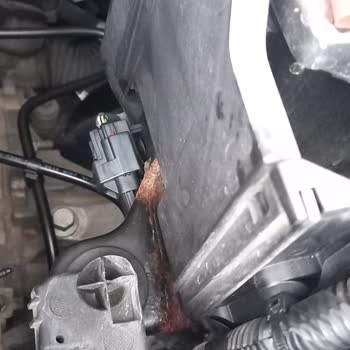Mutlu Akü Akü Sıvı Akıtması