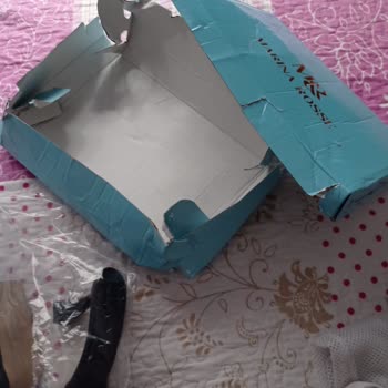 Sürat Kargo Paketlemesi Zayıflığı Ve Kalitesizliği