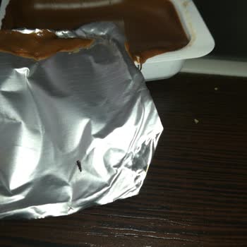 Fiskobirlik Nuga Çikolata İçinden Karınca Çıktı