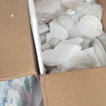 MNG Kargo Firması Kırık Geldi