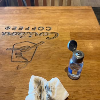 Hijyensiz Ortamı Bulunan Caribou Cafe