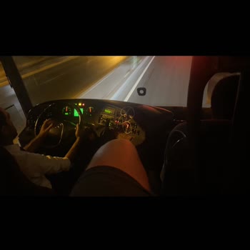 Metro Turizm Şoförler Sigara İçiyor