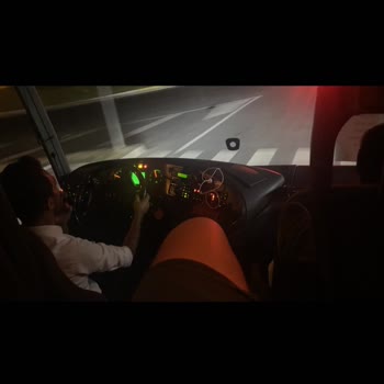 Metro Turizm Şoförler Sigara İçiyor