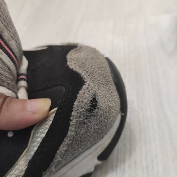 Forum Bornova Skechers D'lites Ürünü Kalitesizliği!