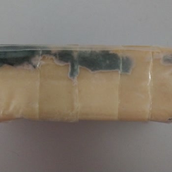 Migros Peynir Buzdolabında Küflendi