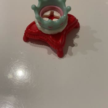 Kinder Sürpriz Yumurta Oyuncak