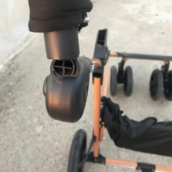 Bebegold Firması Kalitesiz Ürün Kullanarak Bebekleri Riske Atıyor