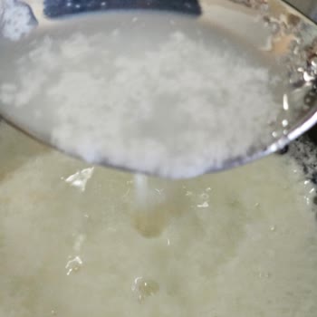 Pınar Süt Bozuk Çıktı
